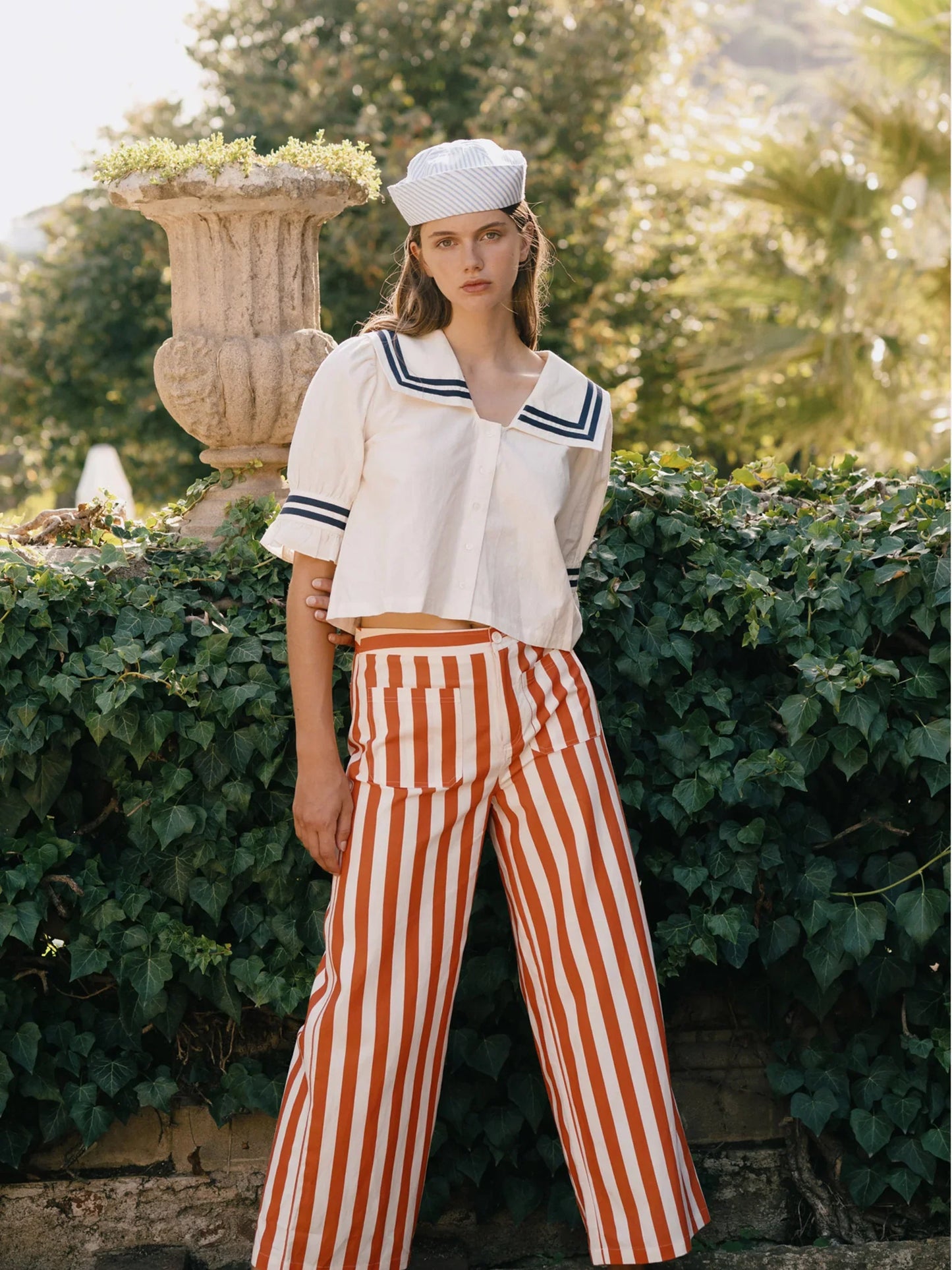 TINY BIG SISTER SS26