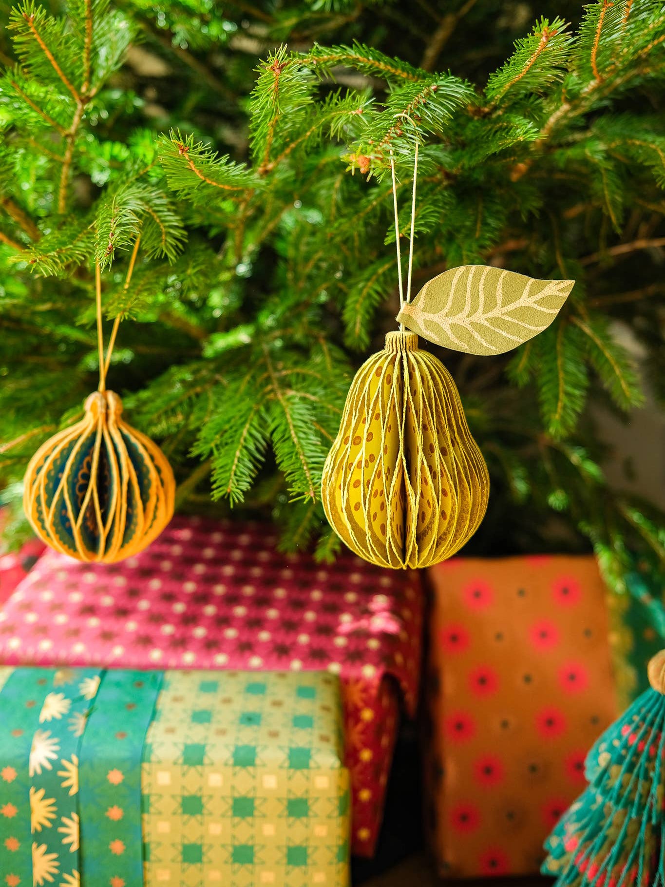 Pear Honeycomb Ornament