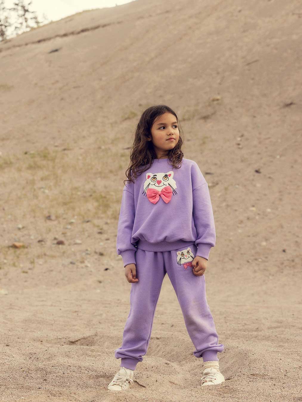 Cat with Bowtie Chenille Sweatpants