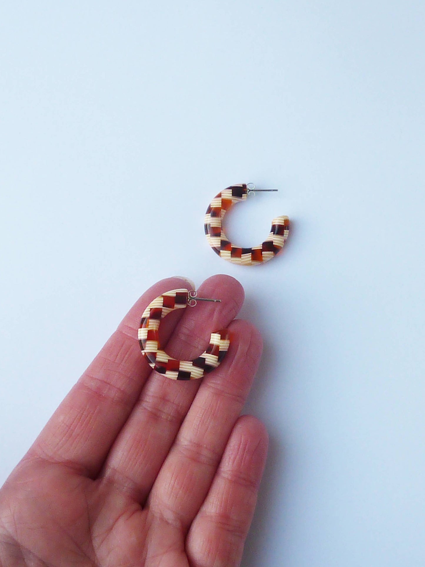 Honey Checker Hoop Earrings