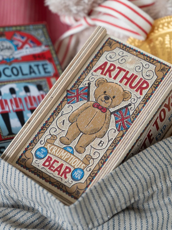 Arthur The Scrumptious Bear