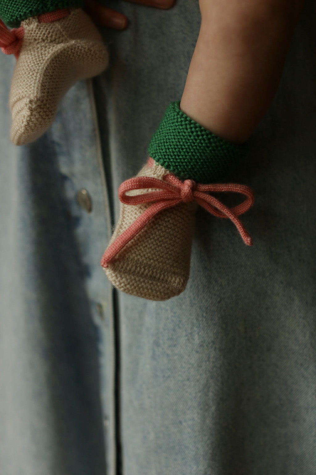 Cream & Grass Baby Booties