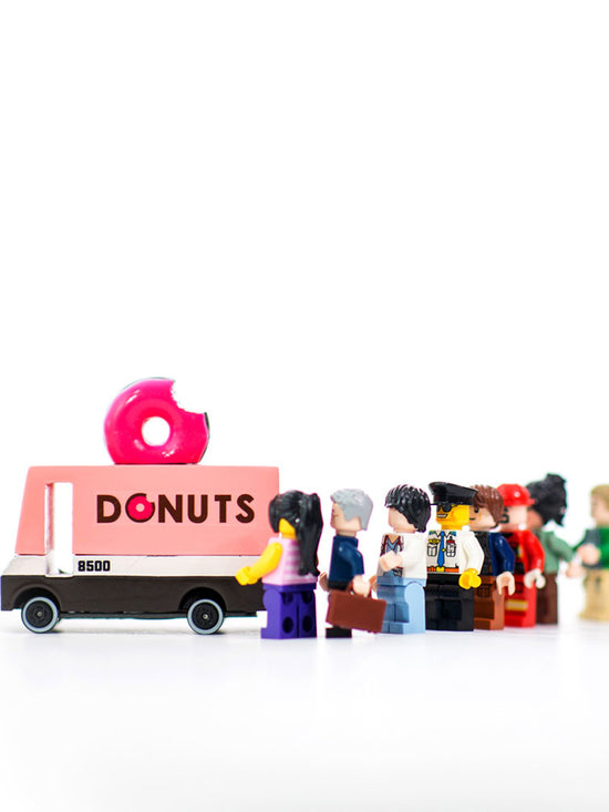Load image into Gallery viewer, Donut Candyvan
