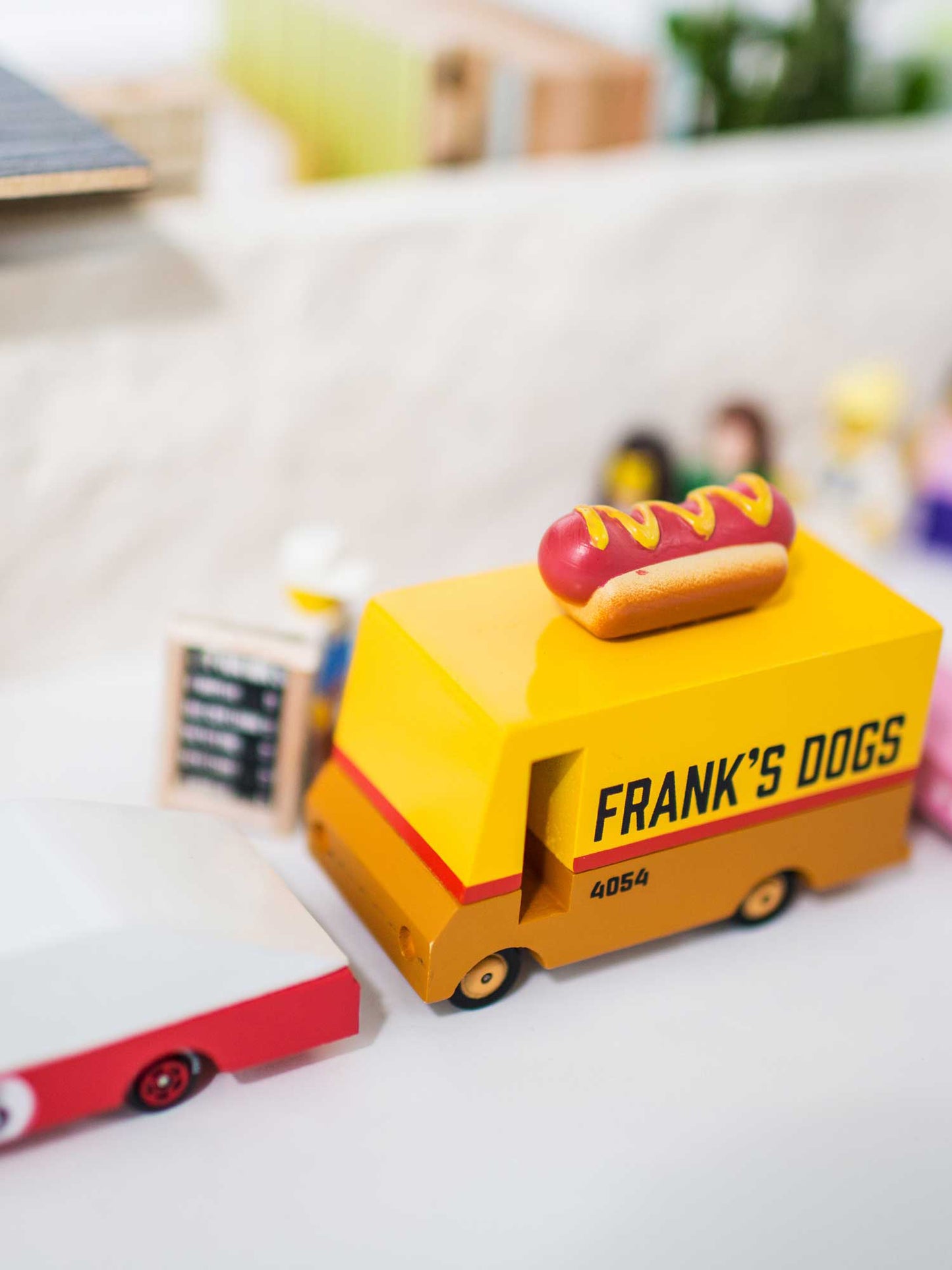 Hot Dog Candyvan