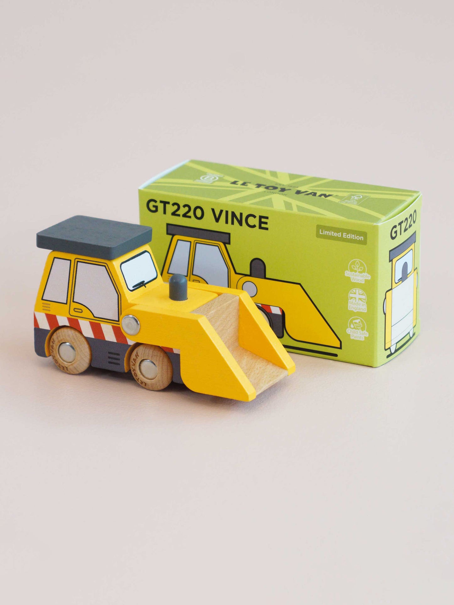 No. 38 Vince Wooden Loader