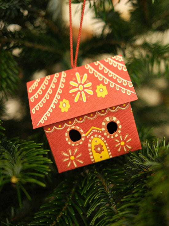 Gingerbread House Screen-Printed Board Decoration