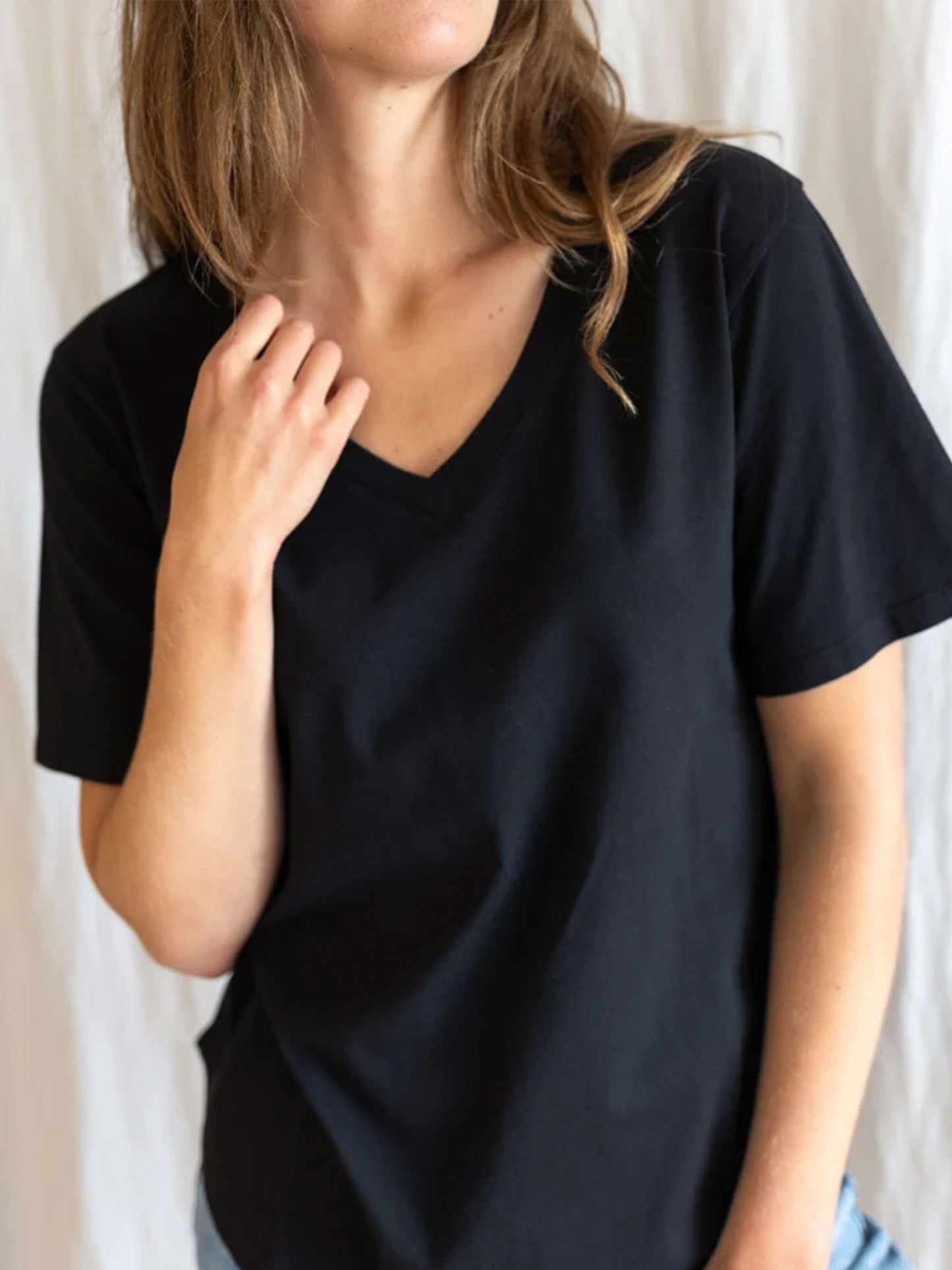 Dotty V-Neck Black T-Shirt