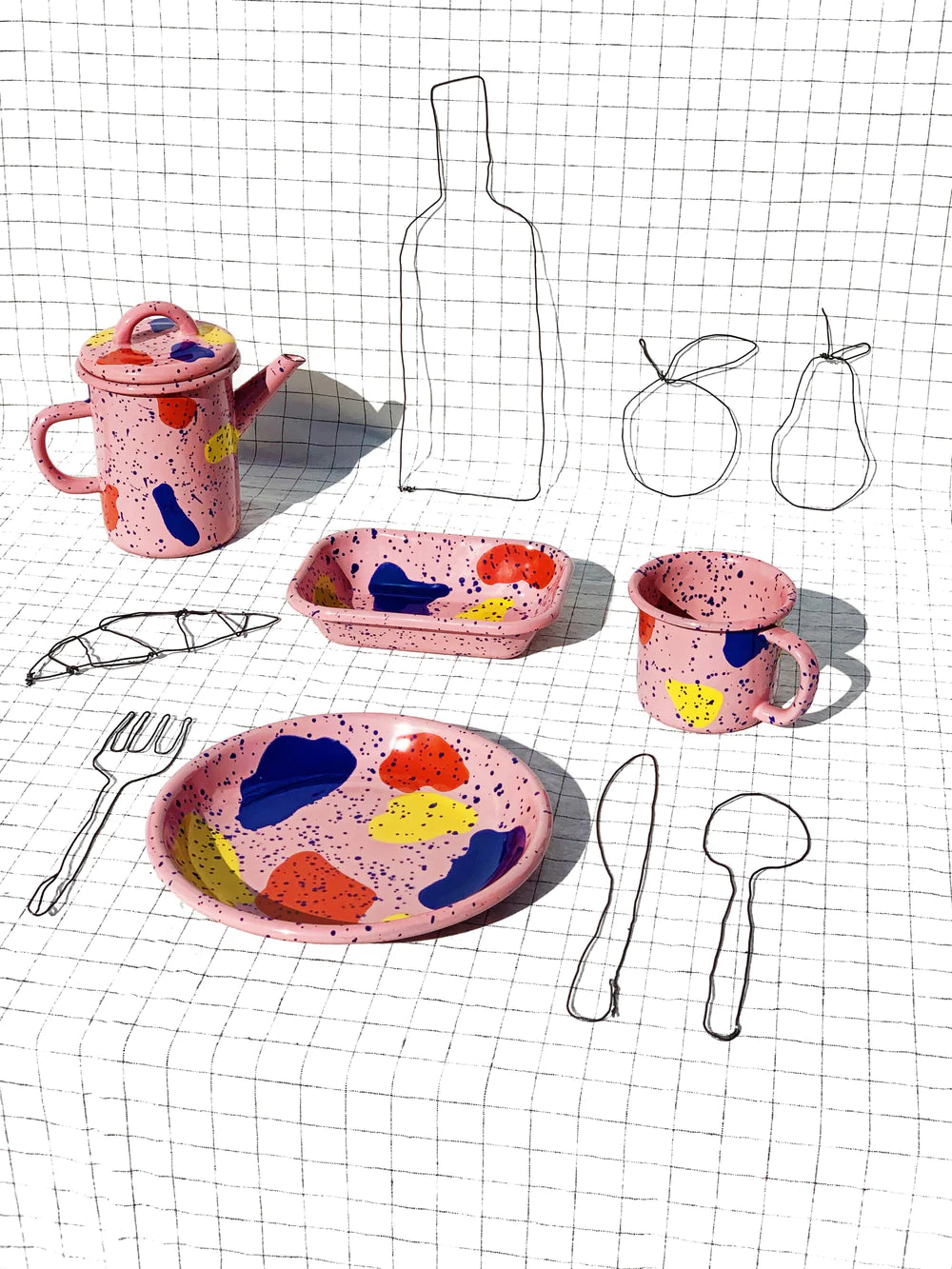 Load image into Gallery viewer, Large Pink Kids Enamel Plate
