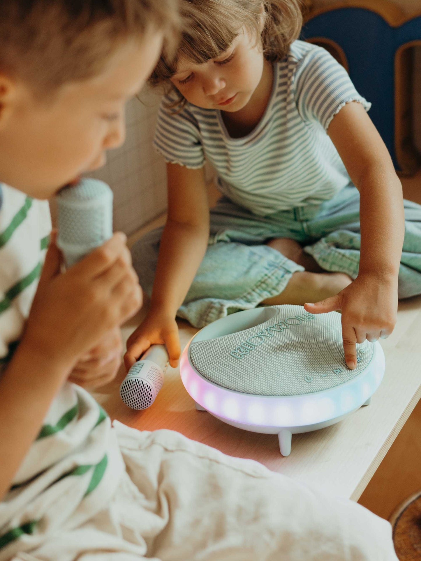 KIDYKARAOKE Portable Green Karaoke Speaker