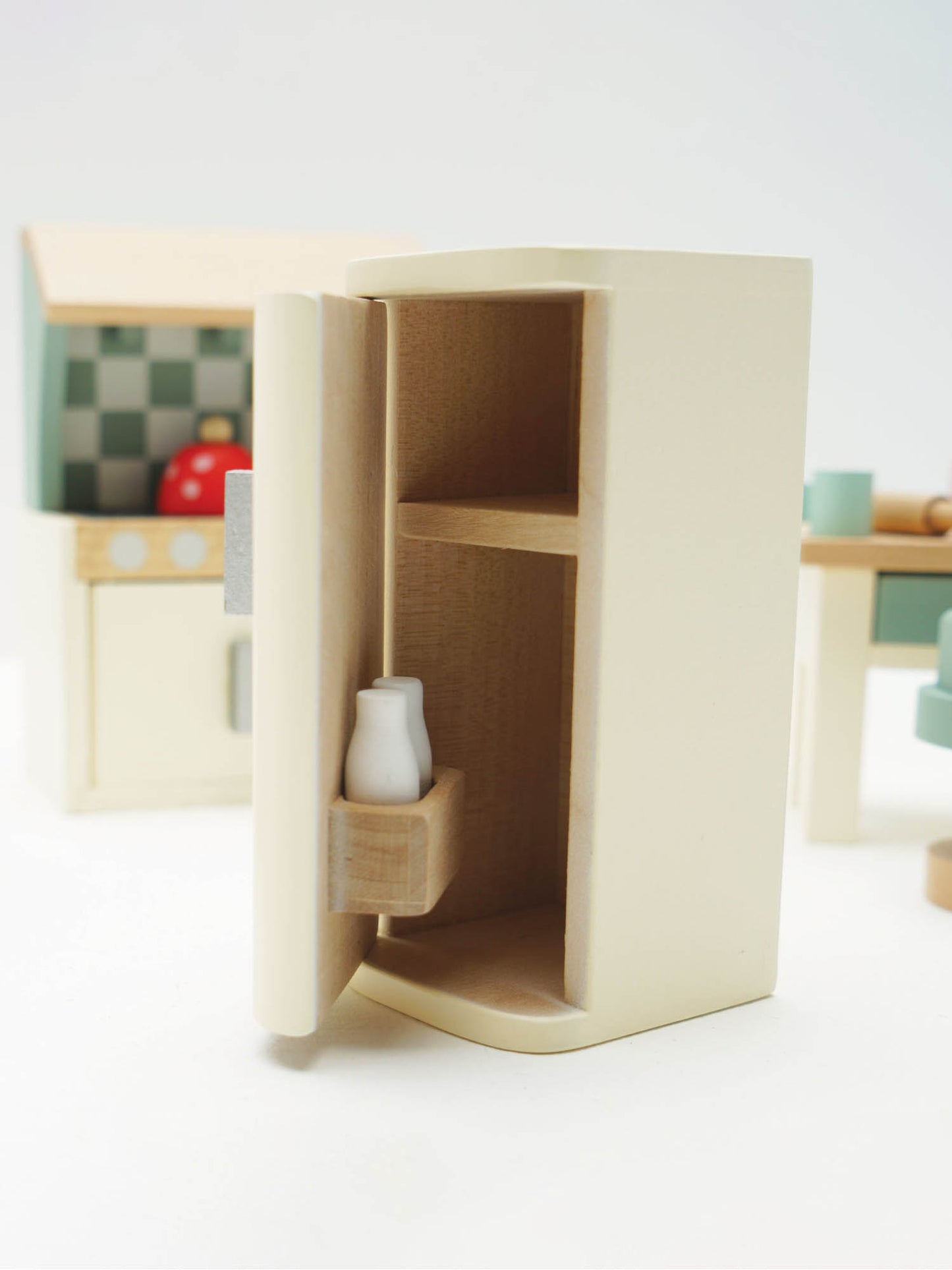 Wooden Dolls House Kitchen Furniture