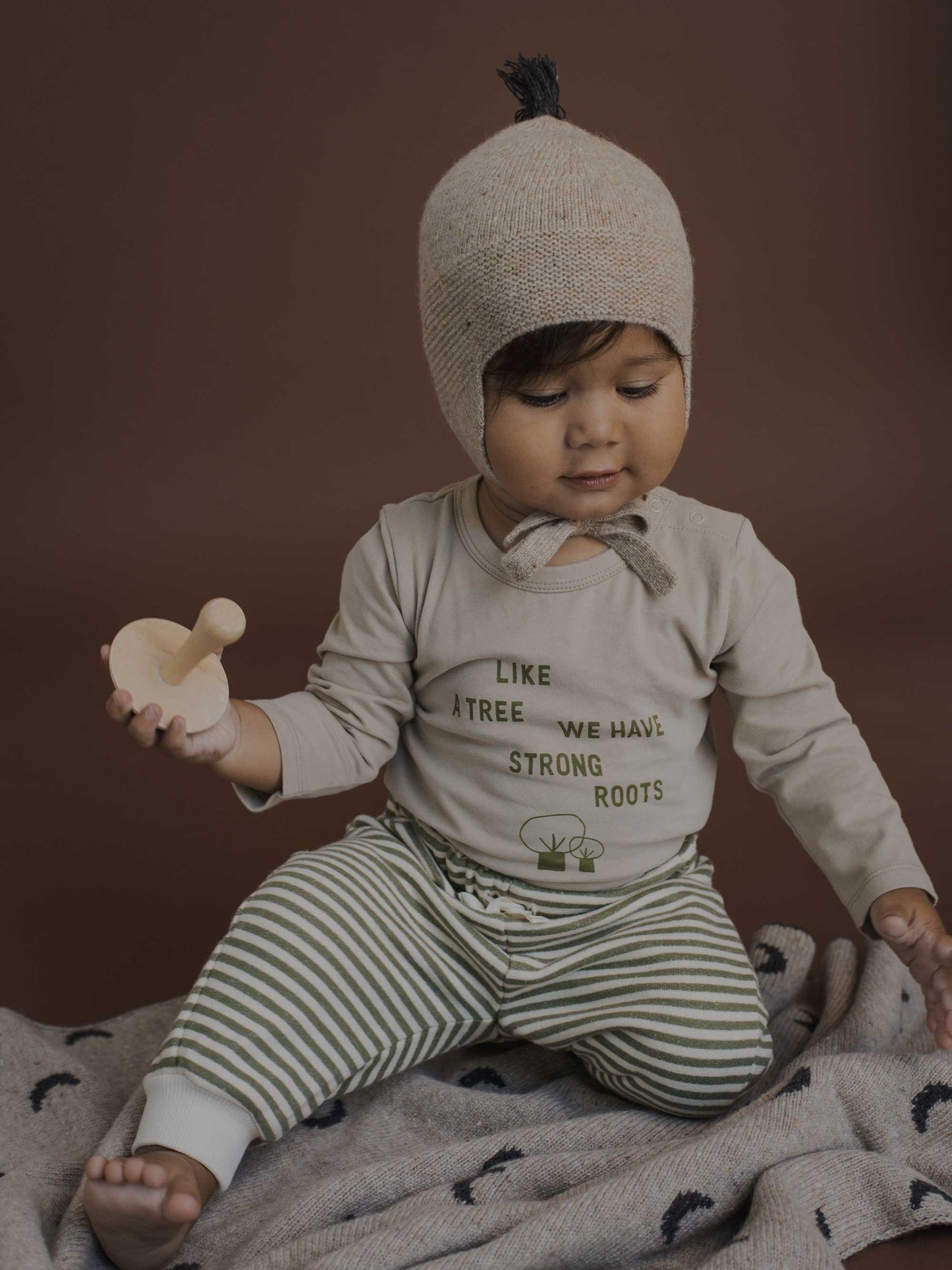 Oatmeal Contrast Tassel Hat