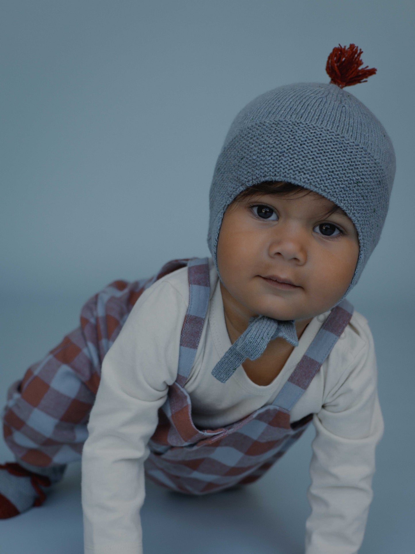 Winter Sky Contrast Tassel Hat