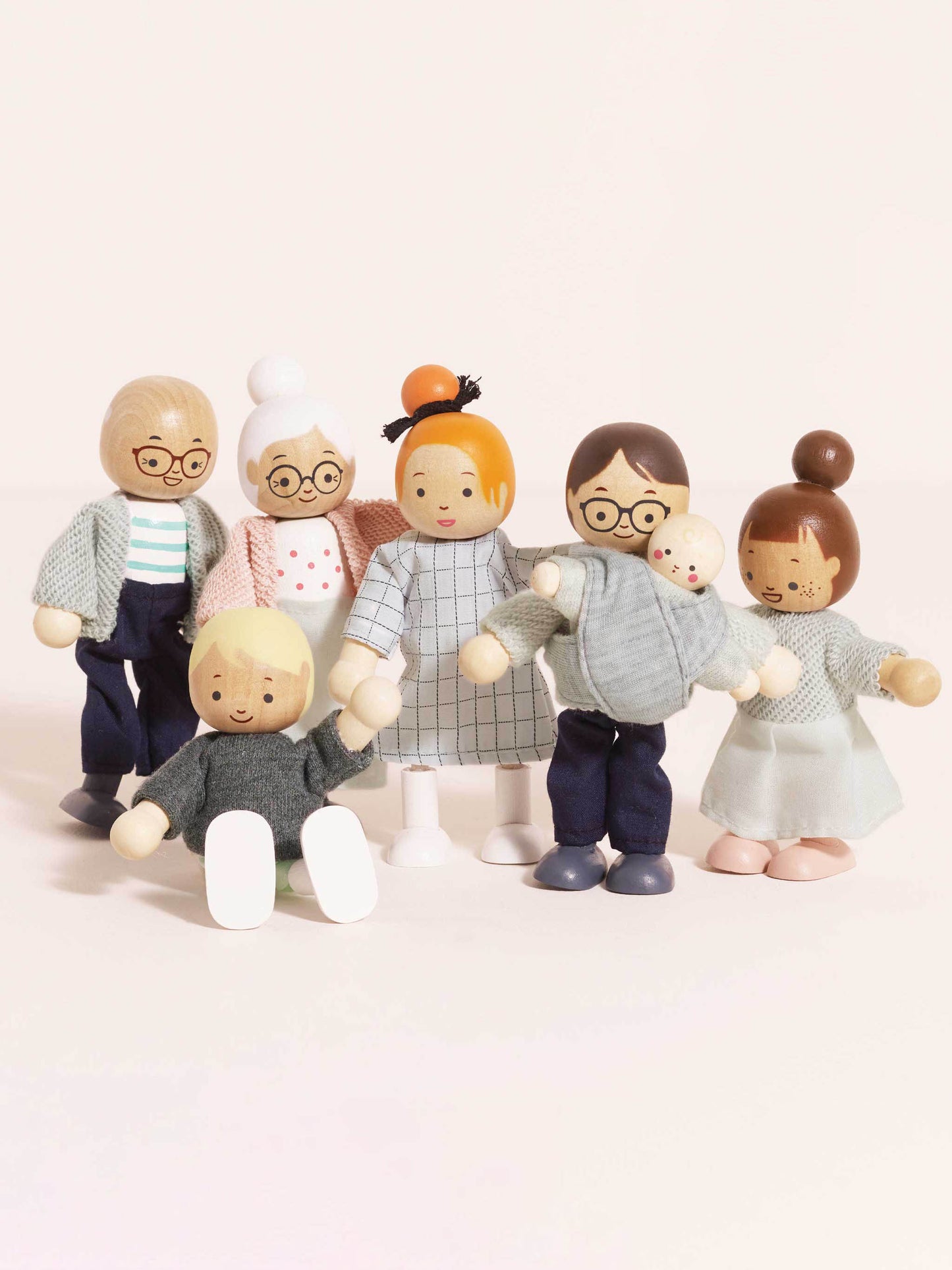 Dolls House Family