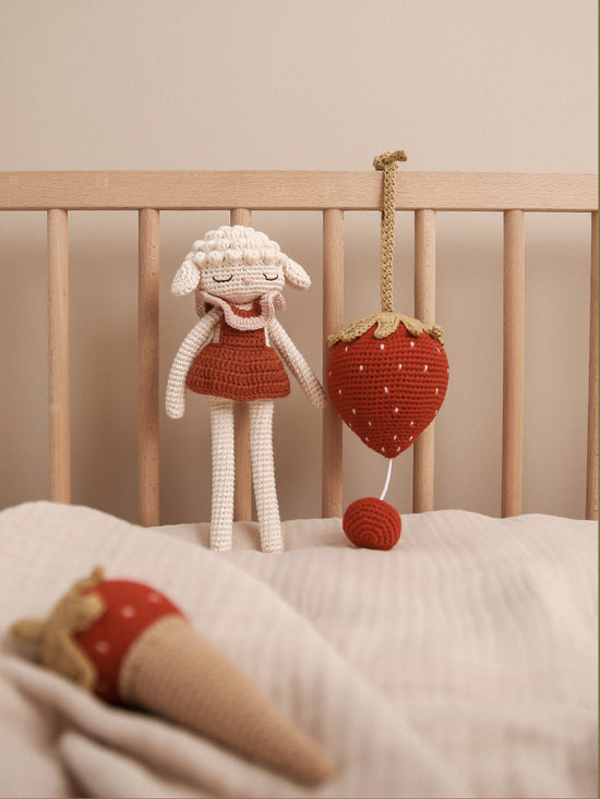 Rose Luna Lamb