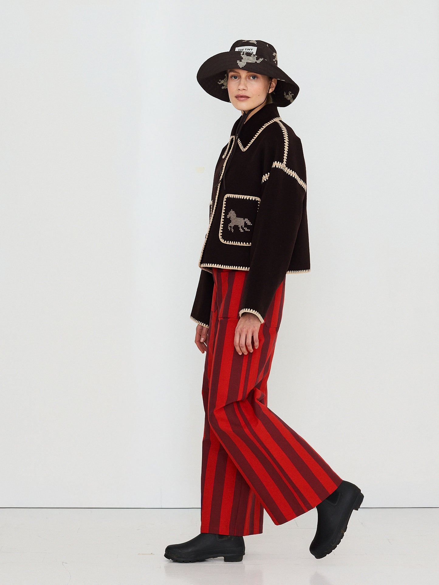 Short Horses Embroidered Coat