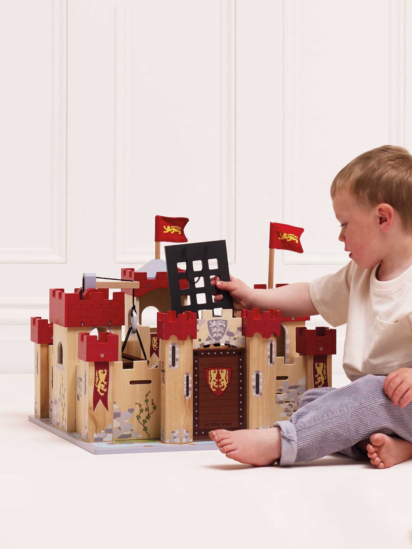 Lionheart Wooden Castle