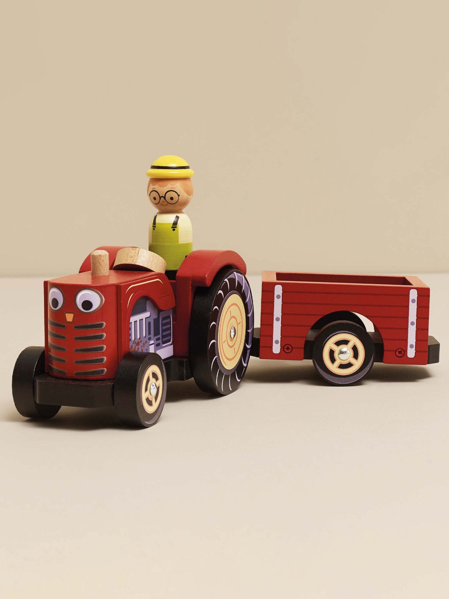 Farmyard Tractor & Trailer