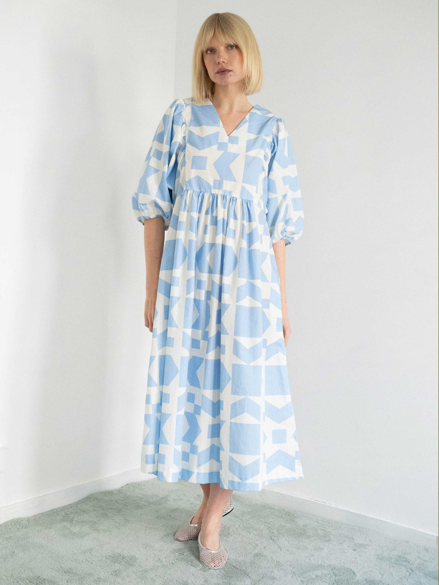 Geometric Voluminous Sleeve Dress