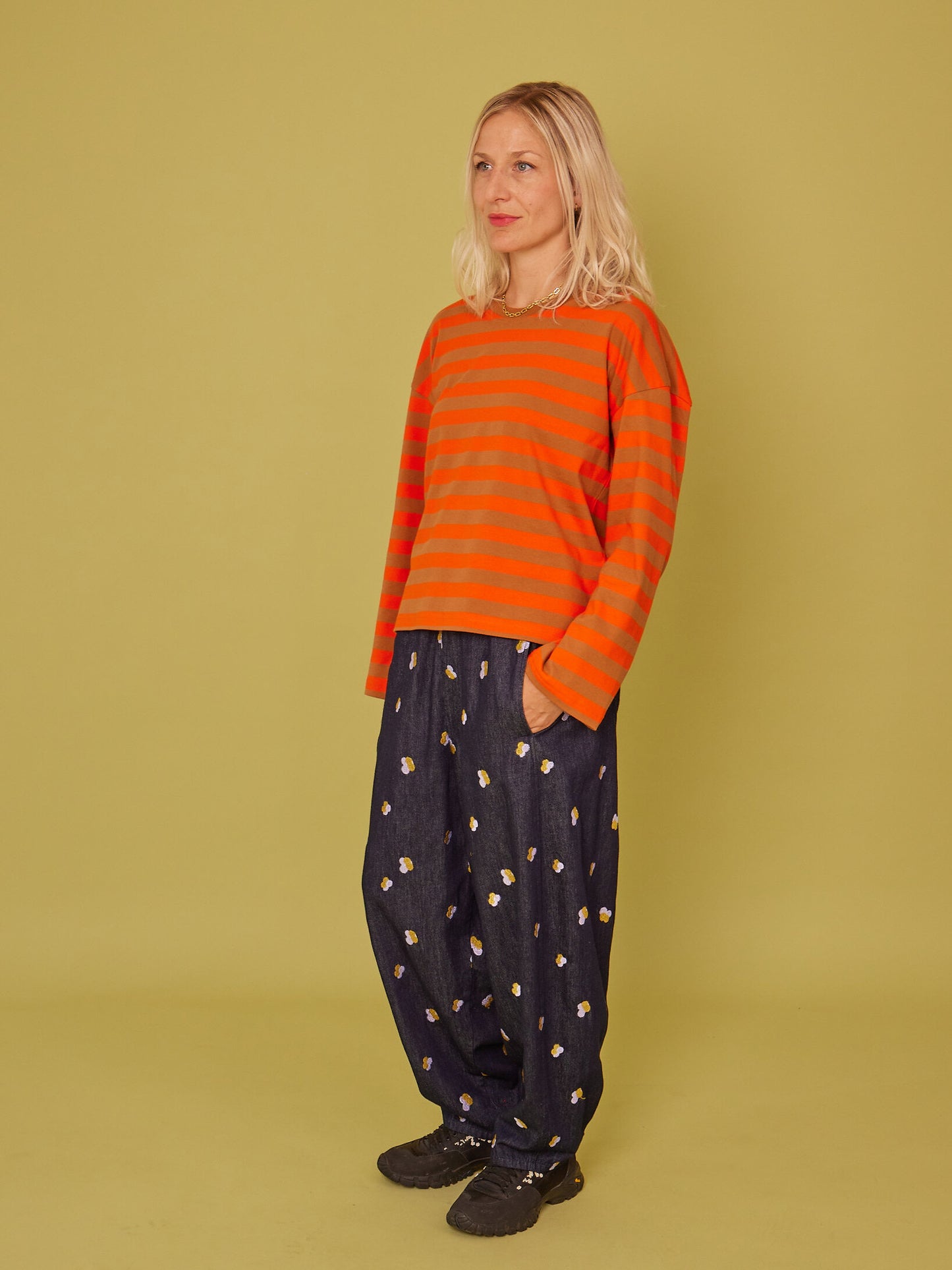 Embroidered Denim Manu Jeans