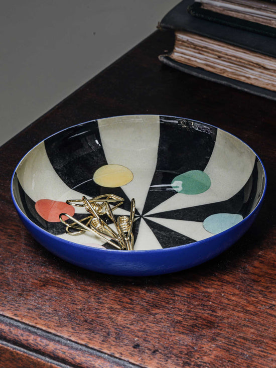 Benson’s Colour Hexagon Round Enamel Tray