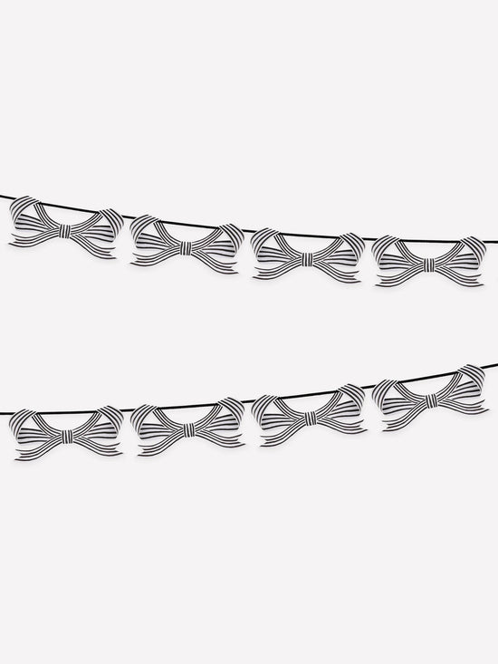 Black & White Stripy Bow Garland